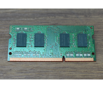 Pamięć RAM Samsung 4GB PC3L DDR3 SO-DIMM 12800S 1600MHz 1,35V